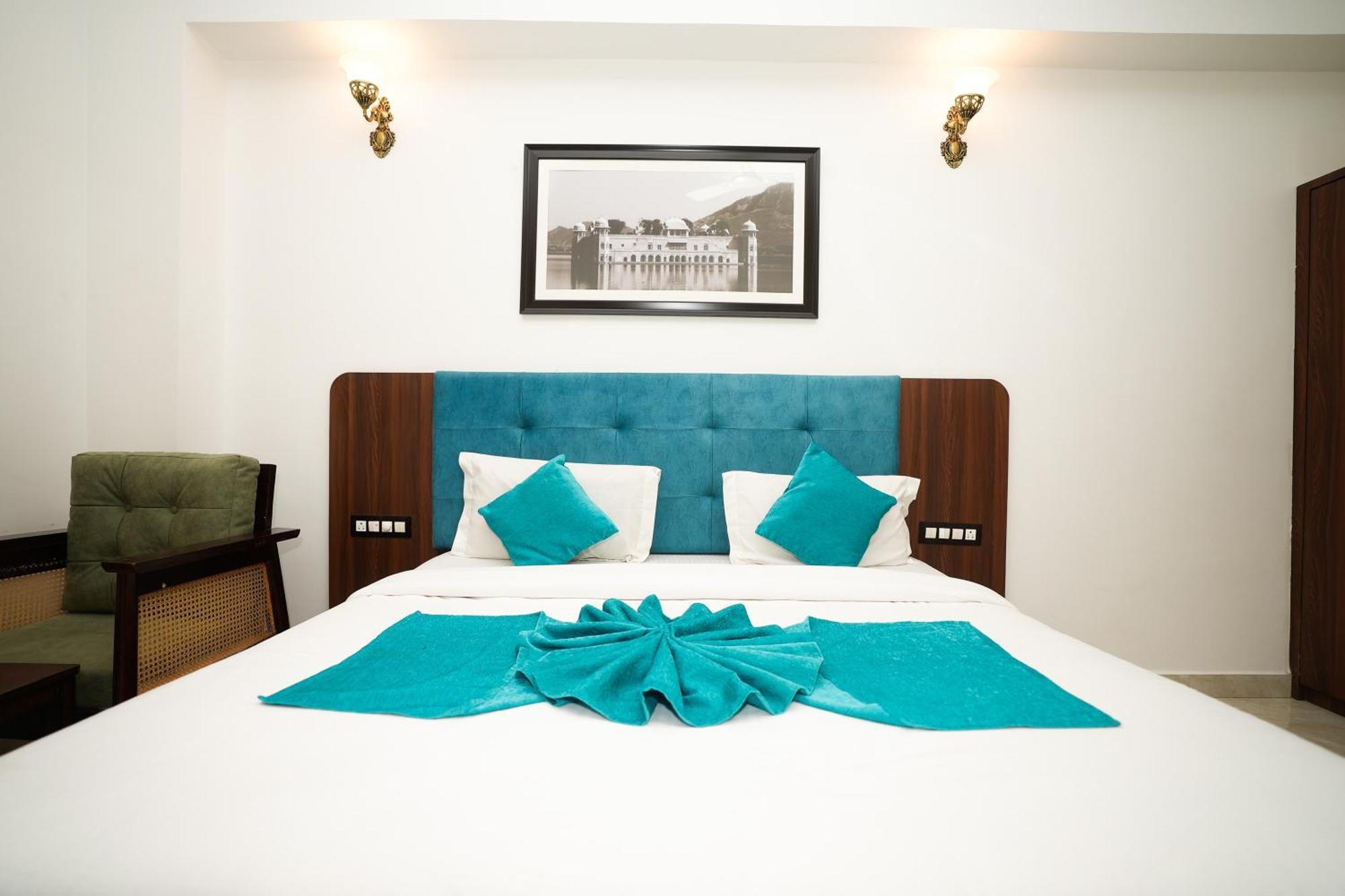 אודייפור Maangarh Resorts מראה חיצוני תמונה
